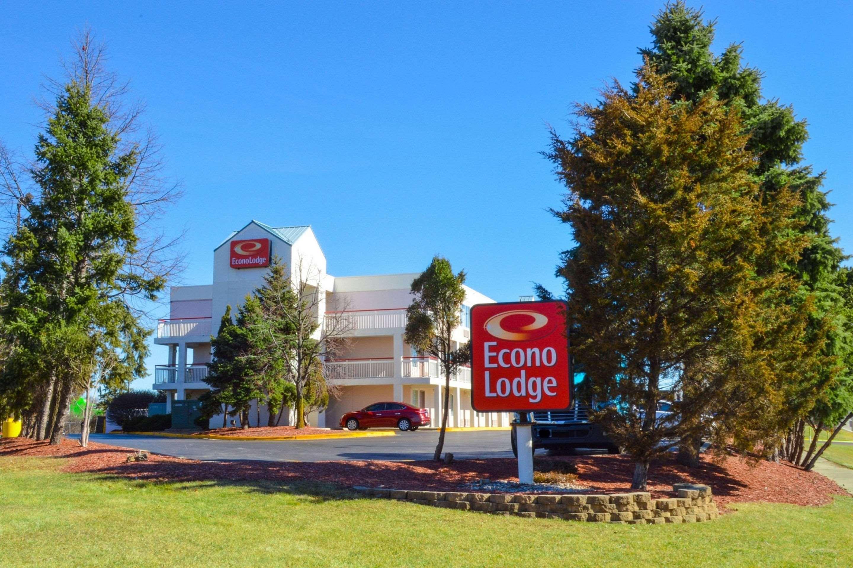 Econo Lodge Willowbrook Dış mekan fotoğraf