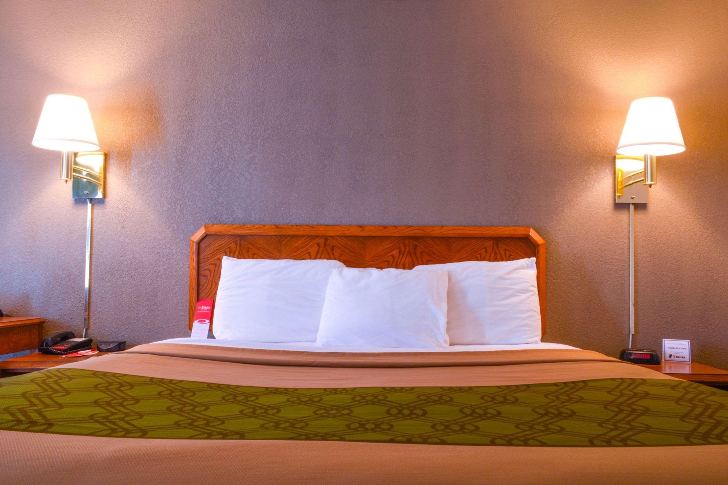 Econo Lodge Willowbrook Dış mekan fotoğraf