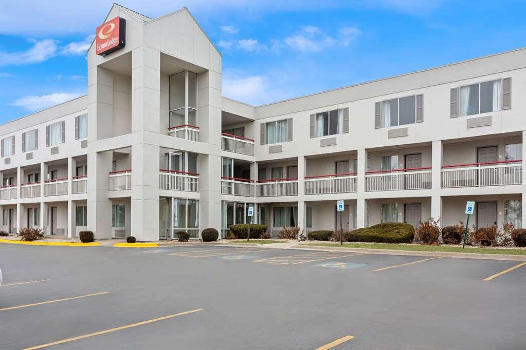 Econo Lodge Willowbrook Dış mekan fotoğraf